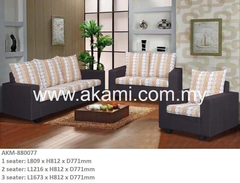 AKM-880077