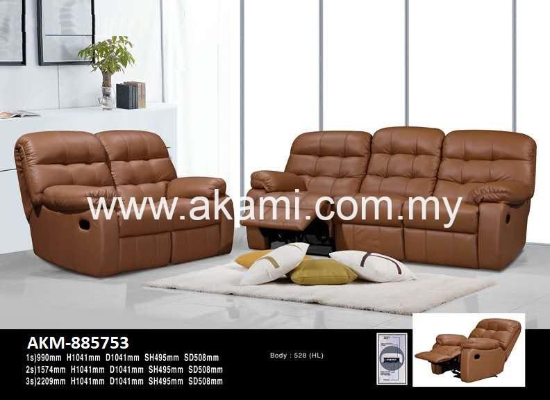 AKM-885753