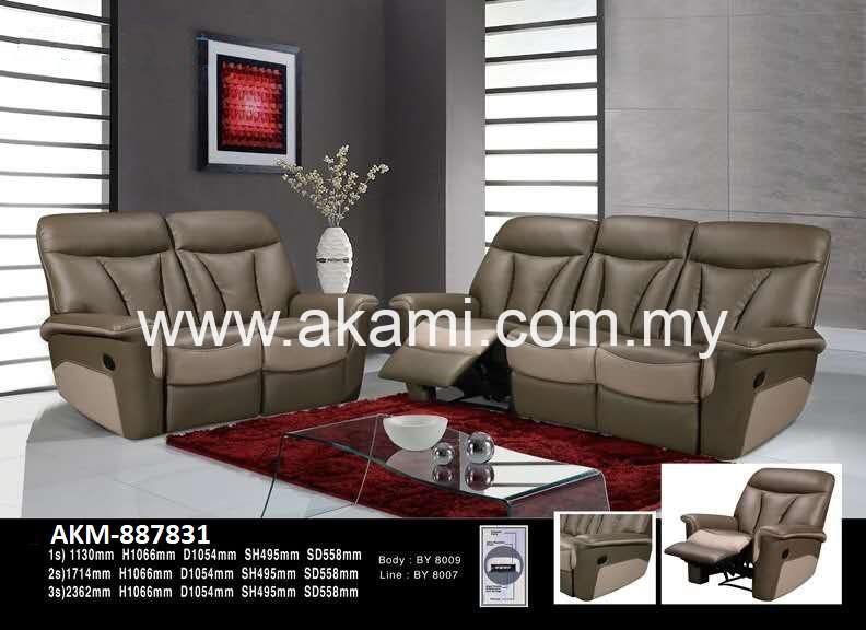 AKM-887831